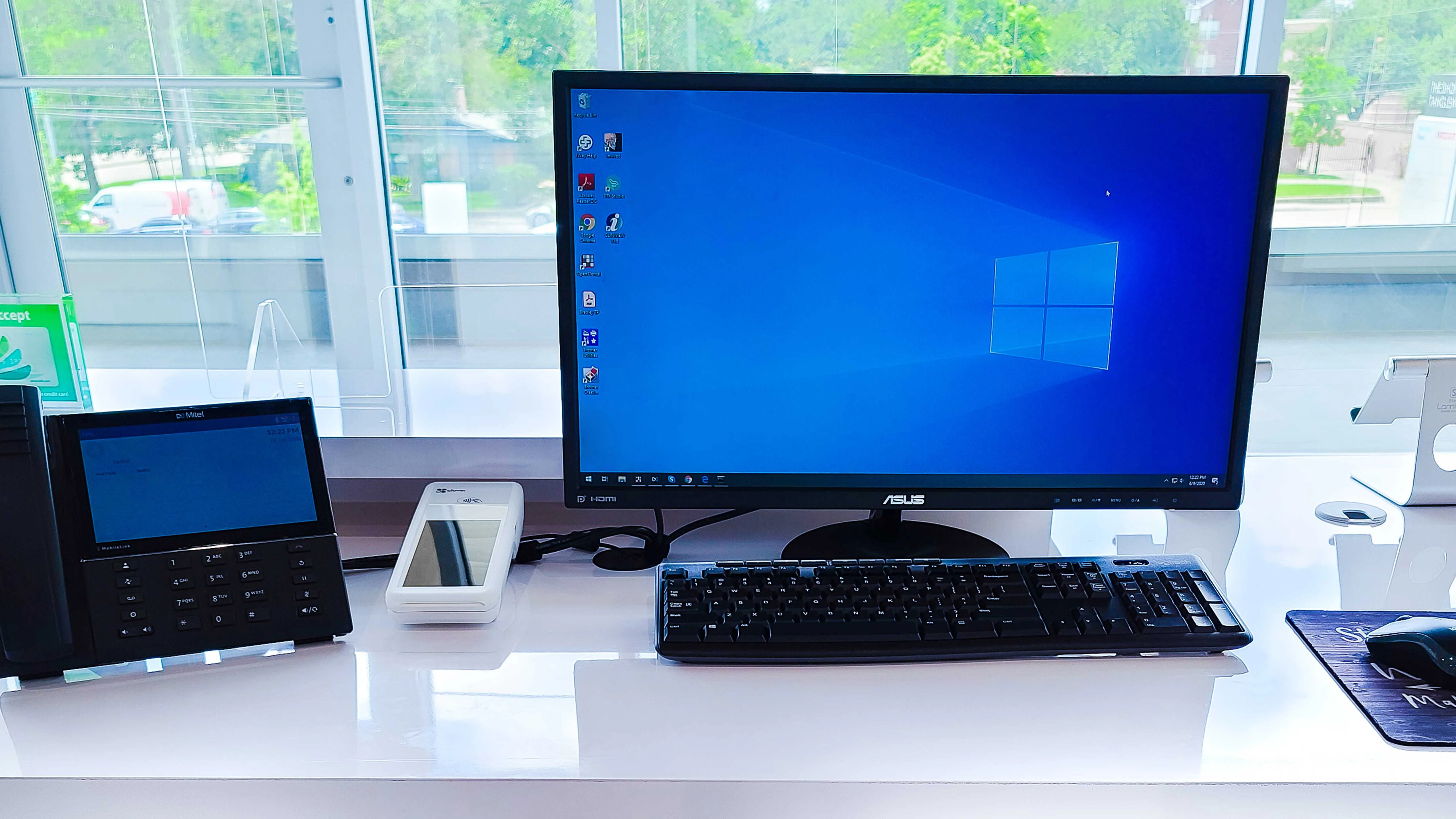 An image of an office setup